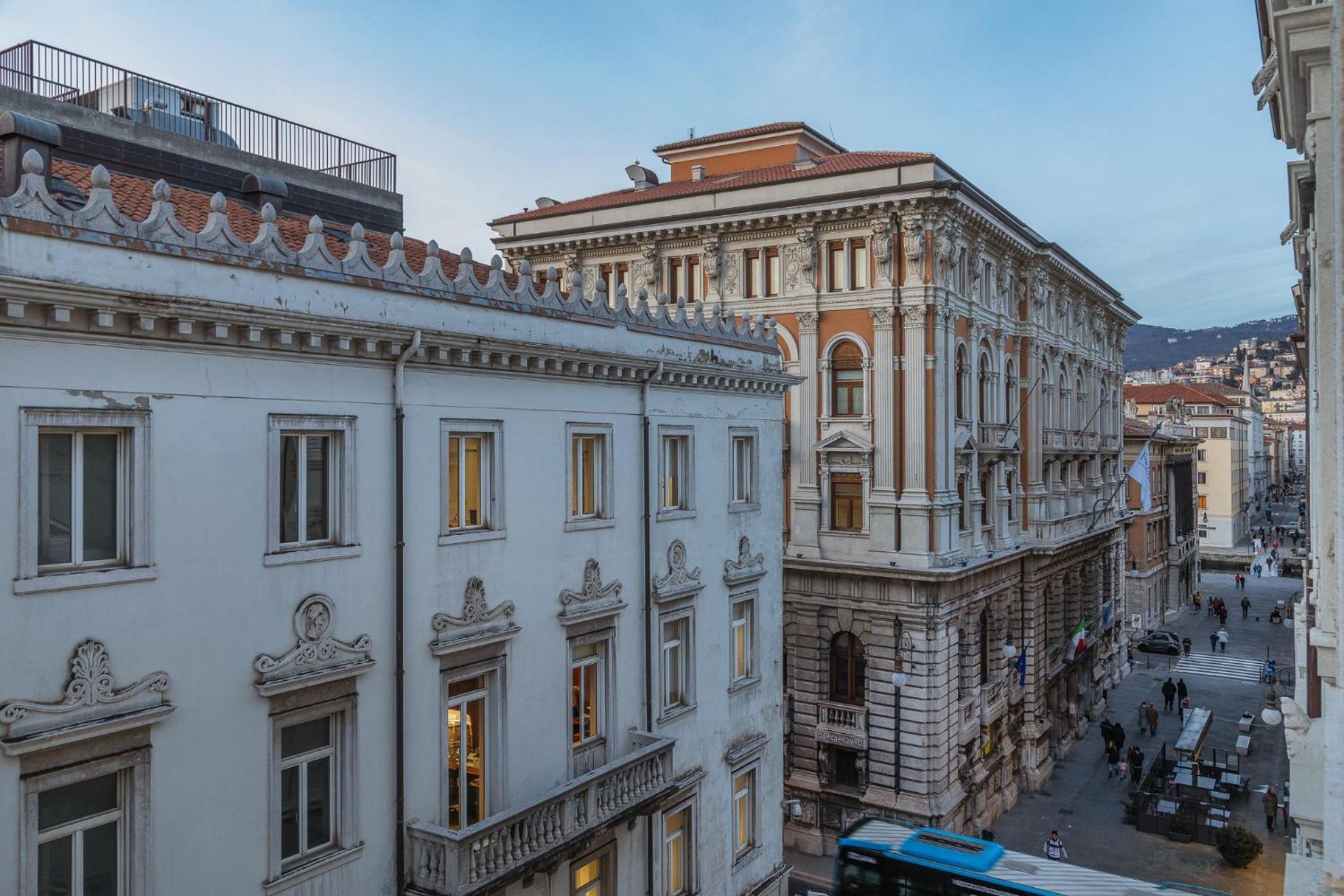 San Nicolo Suites Trieste Exteriör bild